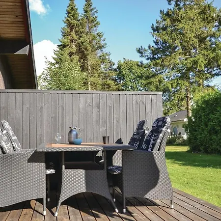 Three-bedroom Holiday In Hyllinge Holiday home
